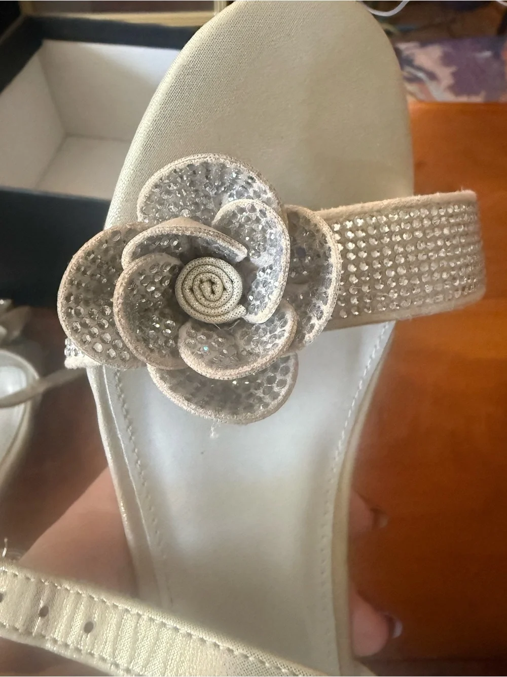 Marc Fisher elegant champagne